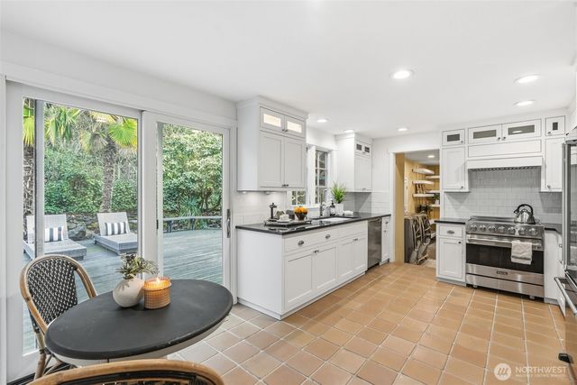 6813 80th Ave NW, Gig Harbor, WA 98335