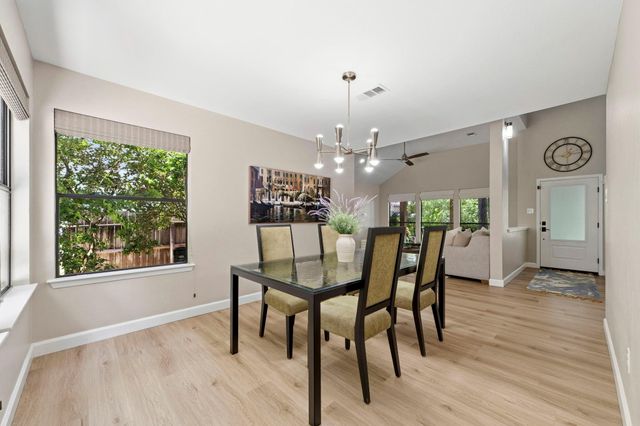 24 Gannet Hollow Place, The Woodlands, TX 77381