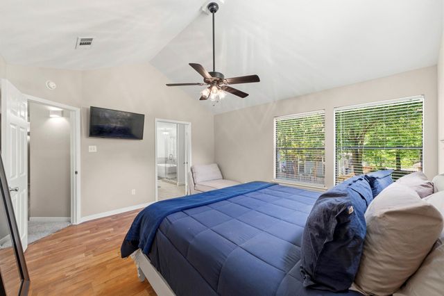 24 Gannet Hollow Place, The Woodlands, TX 77381