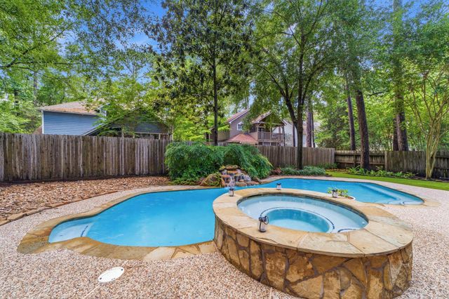 24 Gannet Hollow Place, The Woodlands, TX 77381