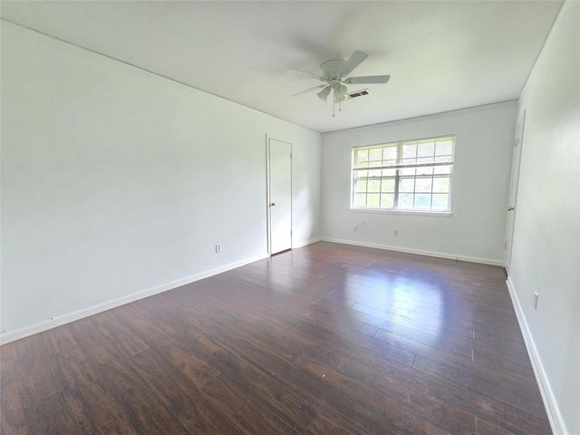 9754 Ebb Street, Houston, TX 77089