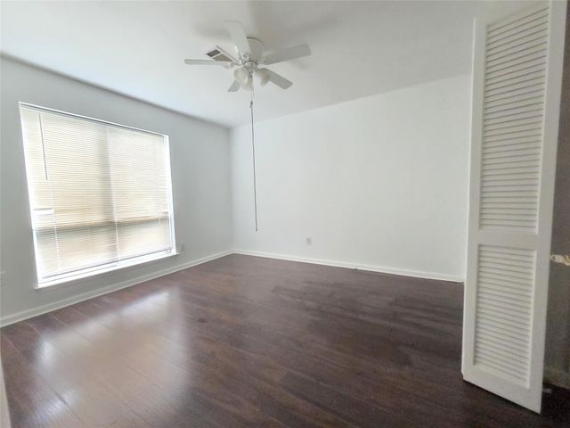 9754 Ebb Street, Houston, TX 77089