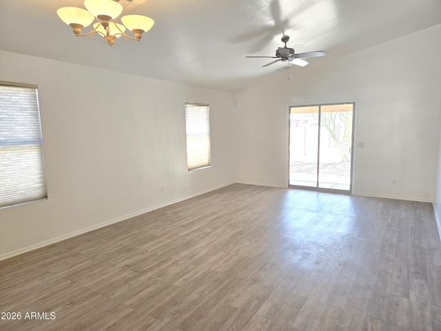 6719 W BEVERLY Road, Laveen, AZ 85339