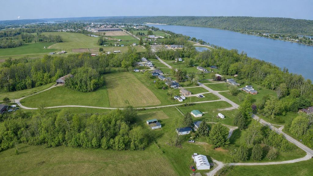 986 42E HWY, Warsaw, KY 41095