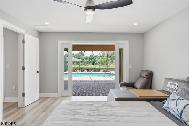 1860 Marina CIR, North Fort Myers, FL 33903
