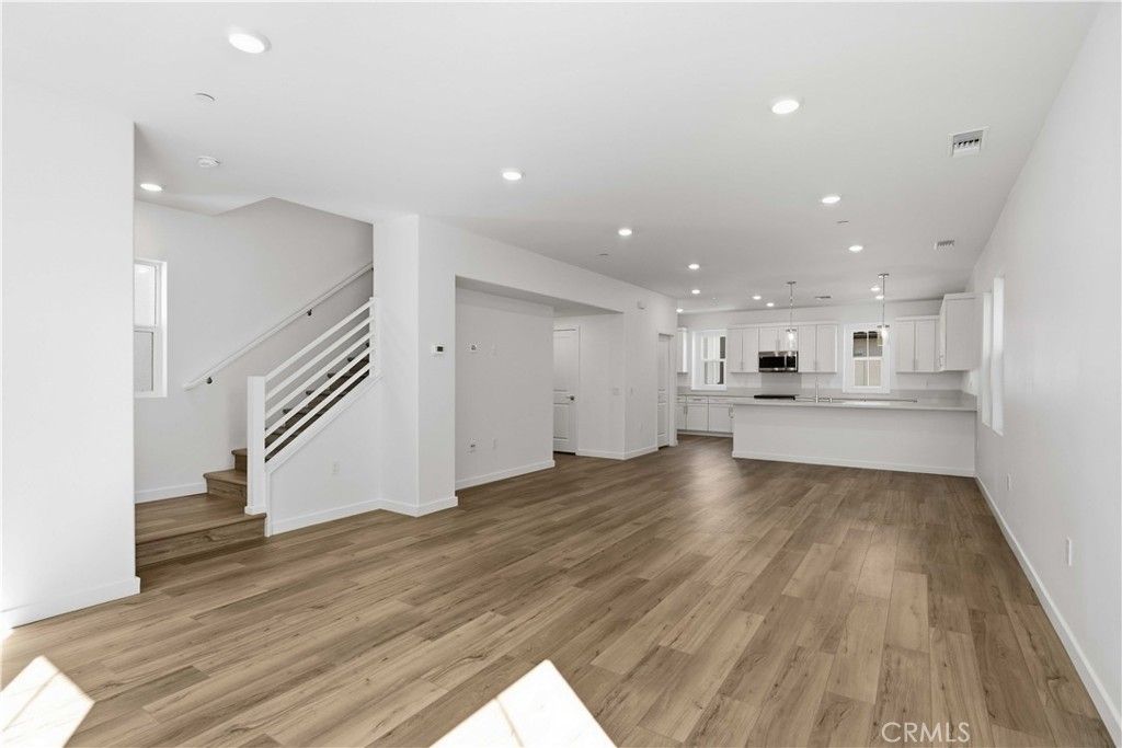 Image 9 of property listing at 2543 Hepburn Street, South El Monte, CA 91733