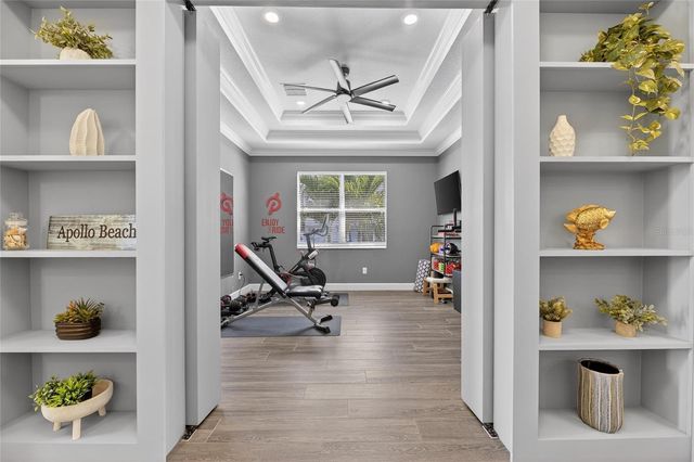 851 MANNS HARBOR DRIVE, Apollo Beach, FL 33572