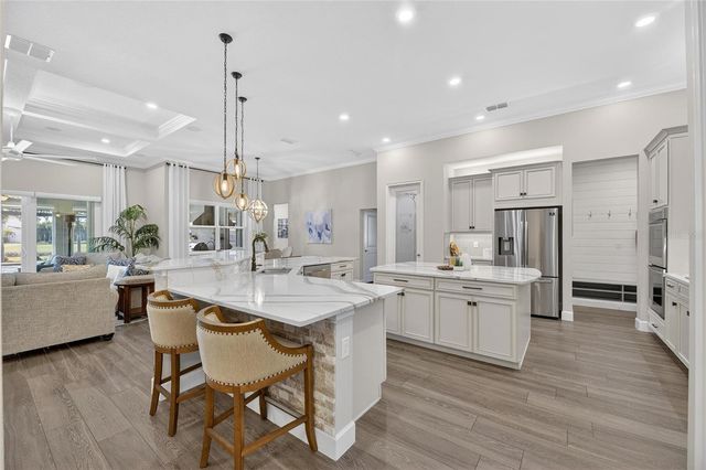 851 MANNS HARBOR DRIVE, Apollo Beach, FL 33572