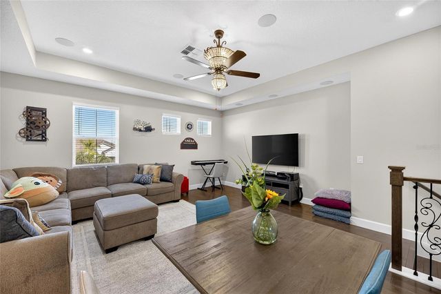 851 MANNS HARBOR DRIVE, Apollo Beach, FL 33572