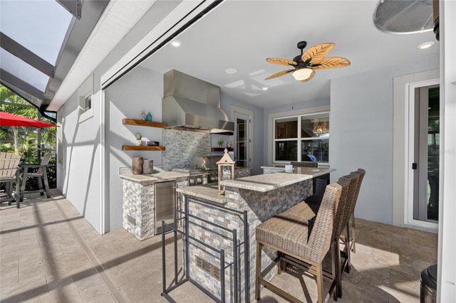 851 MANNS HARBOR DRIVE, Apollo Beach, FL 33572