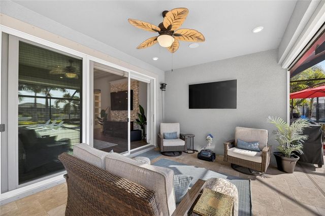 851 MANNS HARBOR DRIVE, Apollo Beach, FL 33572