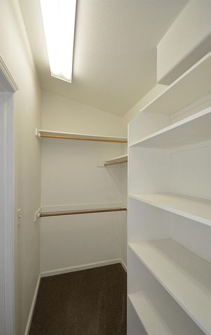 6696 N Malsbary Avenue, Fresno, CA 93711