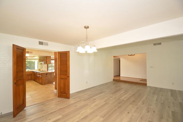 6696 N Malsbary Avenue, Fresno, CA 93711