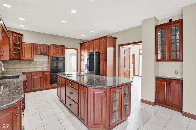 7225 Elm Ridge Drive, Indianapolis, IN 46236