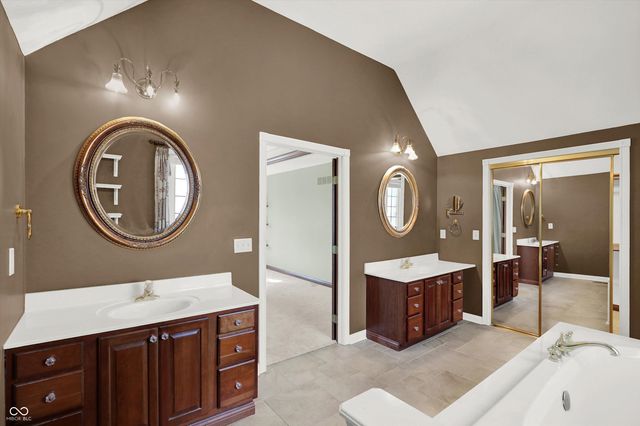 7225 Elm Ridge Drive, Indianapolis, IN 46236