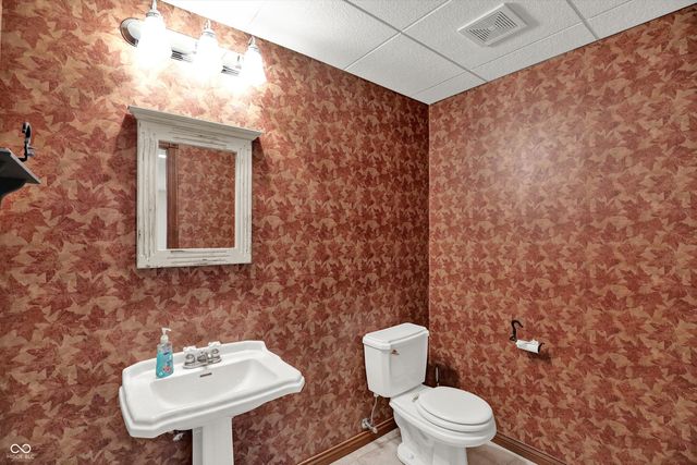 7225 Elm Ridge Drive, Indianapolis, IN 46236