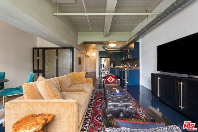 849 S Broadway M09, Los Angeles, CA 90014