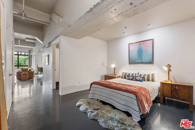 849 S Broadway M09, Los Angeles, CA 90014