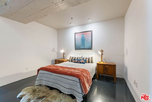 849 S Broadway M09, Los Angeles, CA 90014