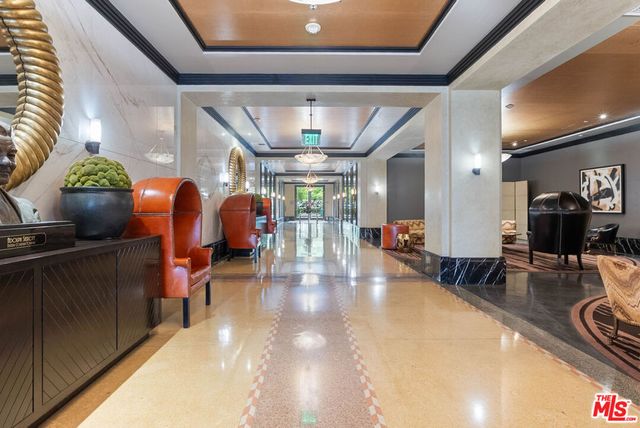 849 S Broadway M09, Los Angeles, CA 90014