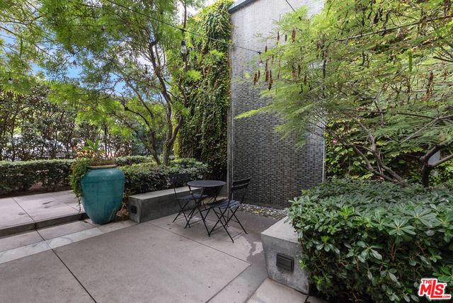 849 S Broadway M09, Los Angeles, CA 90014