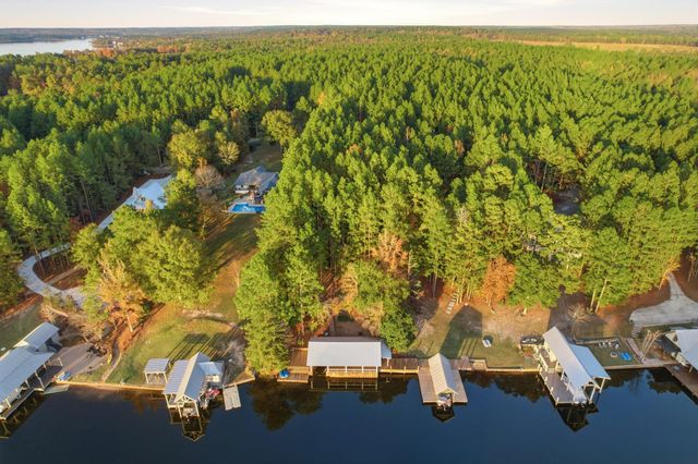 15 Lakeridge Point, Lumberton, MS 39455