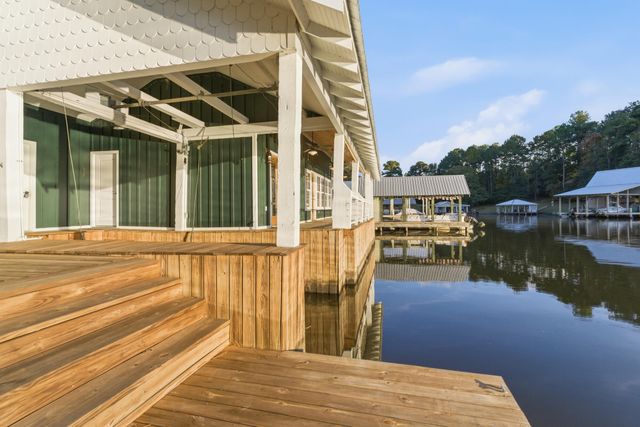 15 Lakeridge Point, Lumberton, MS 39455
