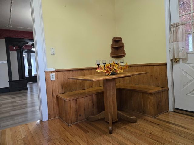 514 Washington Street, Woodstock, IL 60098