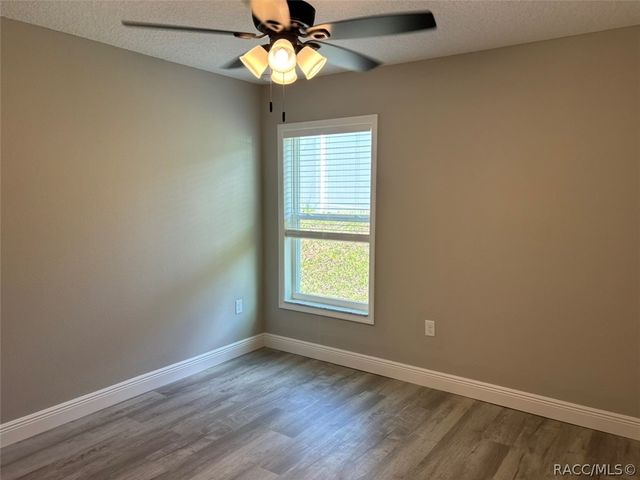 9884 N Lathyrus Terrace, Dunnellon, FL 34433