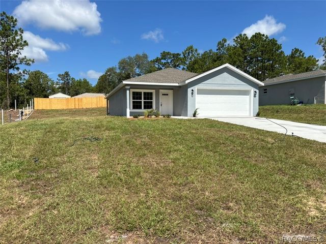 9884 N Lathyrus Terrace, Dunnellon, FL 34433