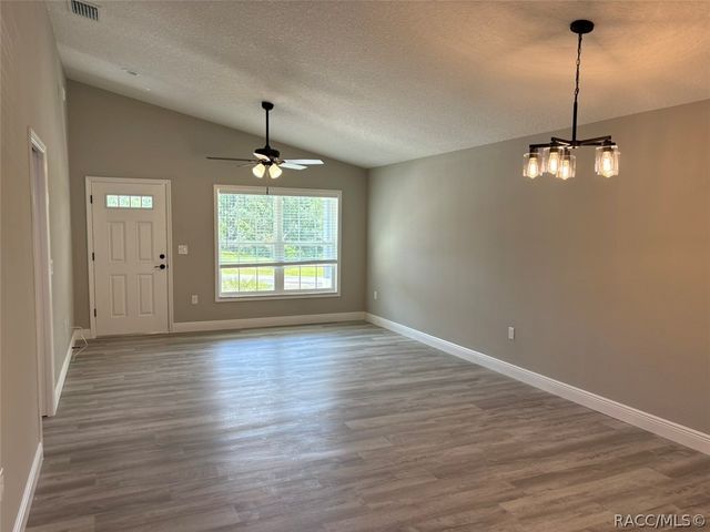 9884 N Lathyrus Terrace, Dunnellon, FL 34433