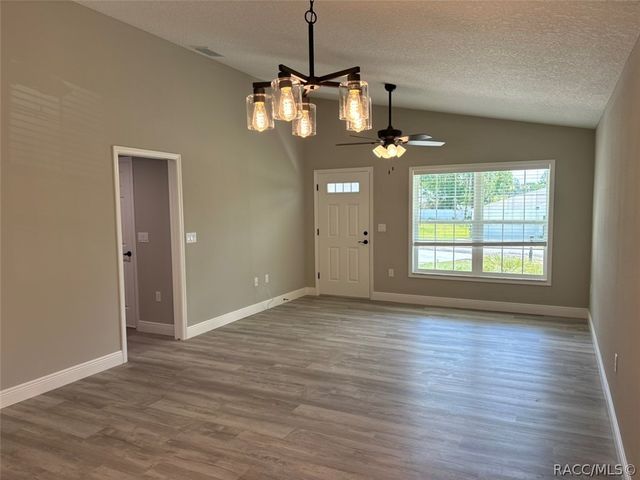 9884 N Lathyrus Terrace, Dunnellon, FL 34433