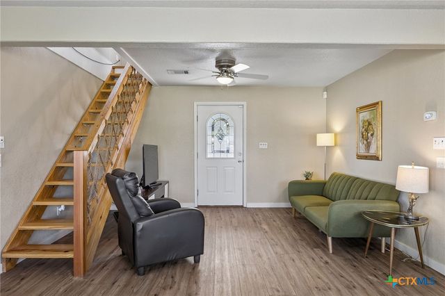 619 Clear Cove Drive, Granite Shoals, TX 78654