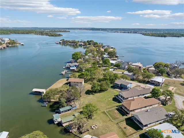 619 Clear Cove Drive, Granite Shoals, TX 78654