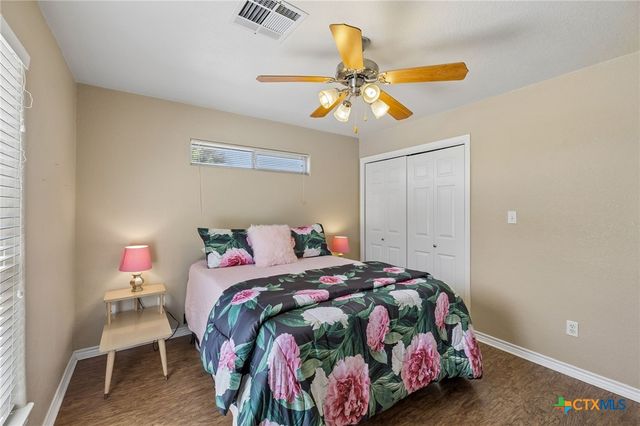 619 Clear Cove Drive, Granite Shoals, TX 78654