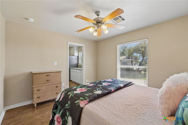 619 Clear Cove Drive, Granite Shoals, TX 78654