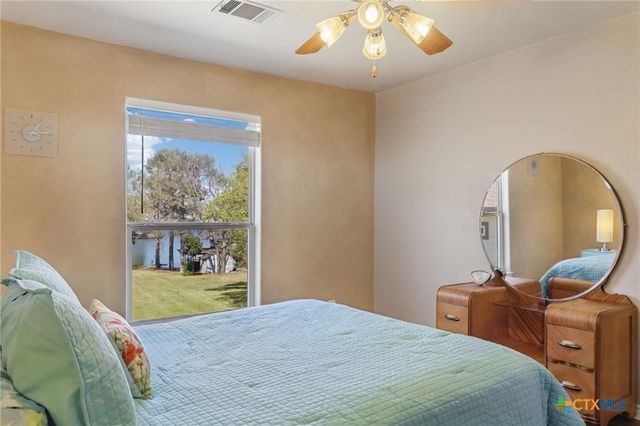 619 Clear Cove Drive, Granite Shoals, TX 78654