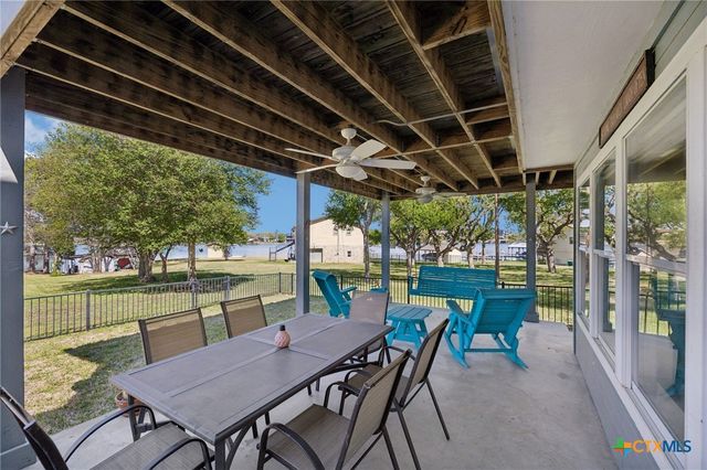 619 Clear Cove Drive, Granite Shoals, TX 78654