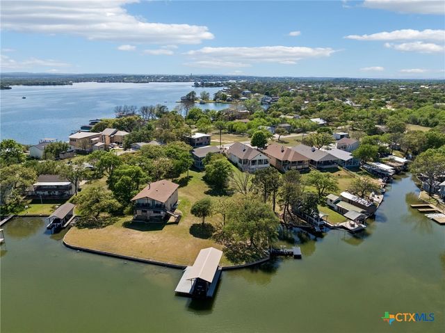 619 Clear Cove Drive, Granite Shoals, TX 78654