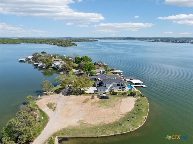 619 Clear Cove Drive, Granite Shoals, TX 78654