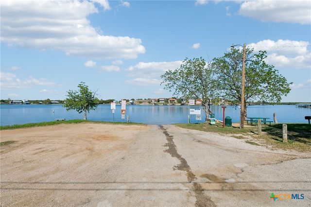 619 Clear Cove Drive, Granite Shoals, TX 78654