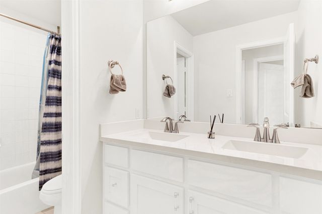 2820 Claude White Creek, Mckinney, TX 75071