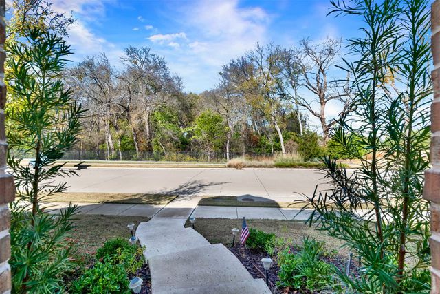 2820 Claude White Creek, Mckinney, TX 75071