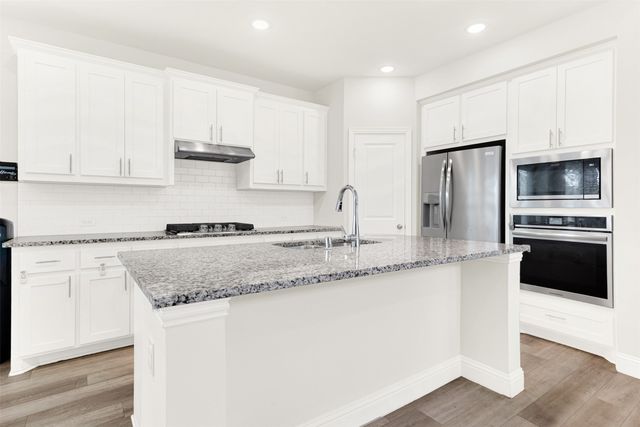 2820 Claude White Creek, Mckinney, TX 75071