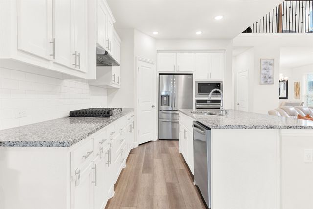 2820 Claude White Creek, Mckinney, TX 75071