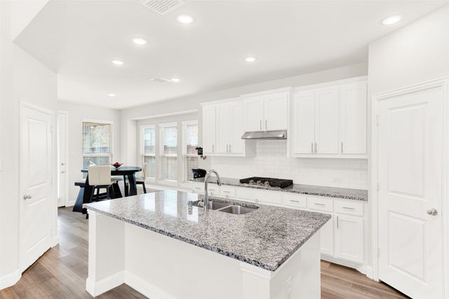 2820 Claude White Creek, Mckinney, TX 75071