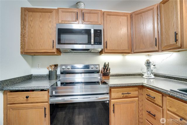 6507 185th Avenue E, Bonney Lake, WA 98391
