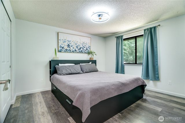 6507 185th Avenue E, Bonney Lake, WA 98391