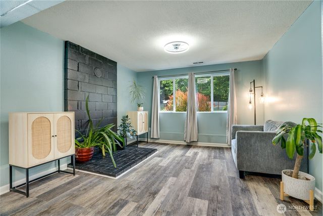 6507 185th Avenue E, Bonney Lake, WA 98391