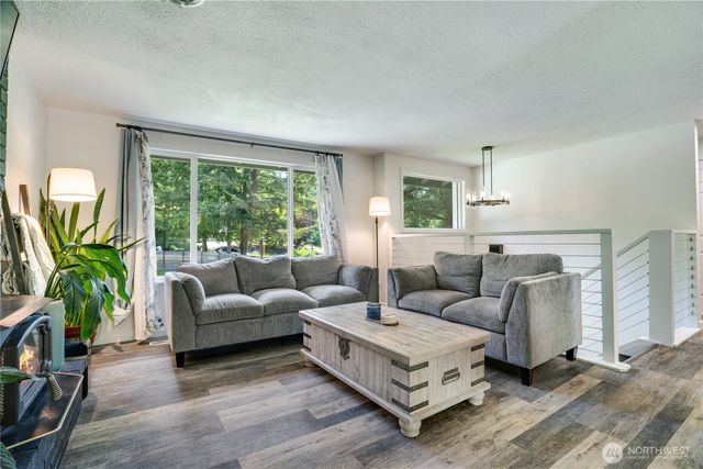 6507 185th Avenue E, Bonney Lake, WA 98391